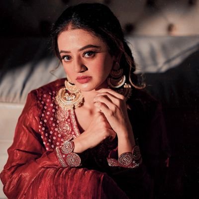 ᴍʏ sᴜɴsʜɪɴᴇ @OfficialHelly7 ♡   #fanaccount                          𝐘𝐨𝐮 𝐚𝐫𝐞 𝐩𝐞𝐫𝐟𝐞𝐜𝐭 𝐣𝐮𝐬𝐭 𝐭𝐡𝐞 𝐰𝐚𝐲 𝐲𝐨𝐮 𝐚𝐫𝐞 ♡ #HellyShah #HellyHolics