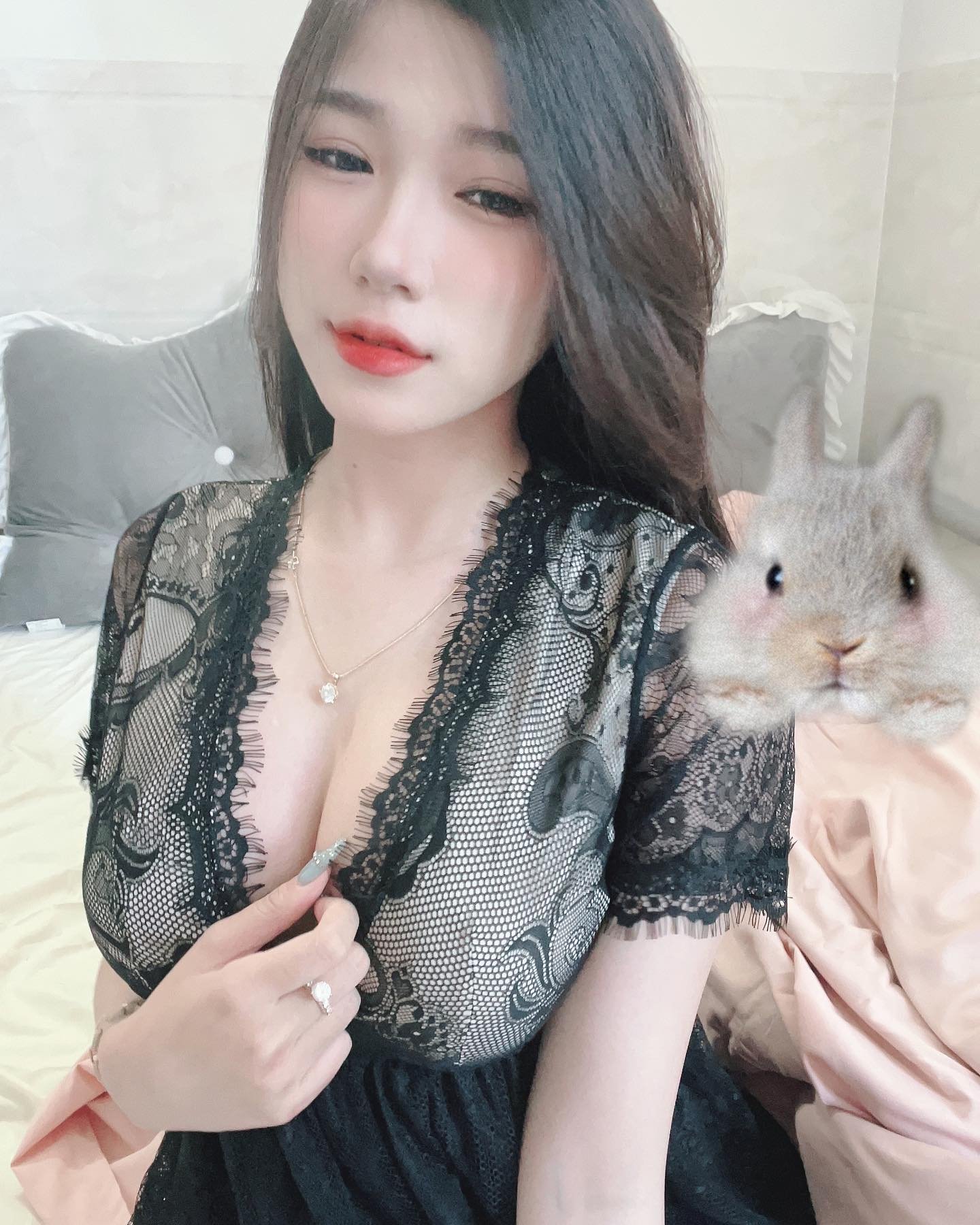 Khi bạn kiên cường Ko ai kiên cường như bạn , Khi bạn hạnh phúc Ko ai hạnh phúc được bàng bạn