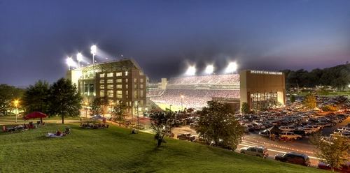 WhooPigJearney's profile picture. 