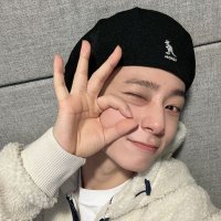 머댜🐯 (@gpmoonn) 's Twitter Profile