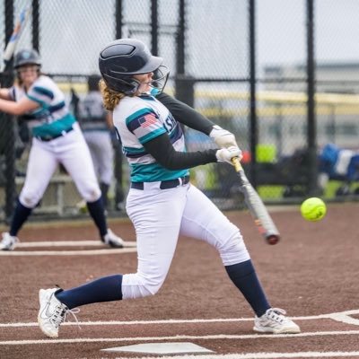 🥎 Softball Player - Elevate NW Premier 2011 - C/o 2030 - #25 Pitcher / 1B / 3B / 5-3 - 140lbs / B/T - R/R / I ❤️Softball, Ty France, & the Seattle Mariners