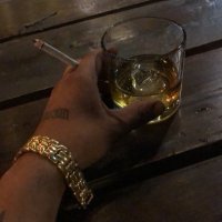 17 (@shuni0r1) 's Twitter Profile