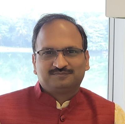Banker, Investments Management, Financial Markets सनातनी भारतीय