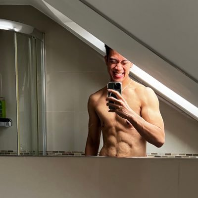 issasyfq's profile picture. ye lah kot