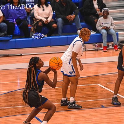 Ernajah Mallard- Savannah, Georgia Height:5’4 Weight: 130 GPA: 3.0 Basketball PG #5 Savannah High School c/o 2024