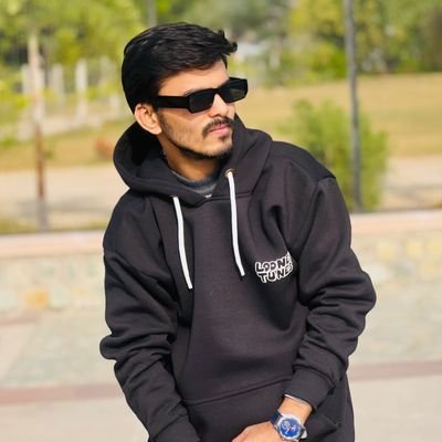 Moody Rythmic BĆøY ā¤ļøāš„
š¶Music Composer