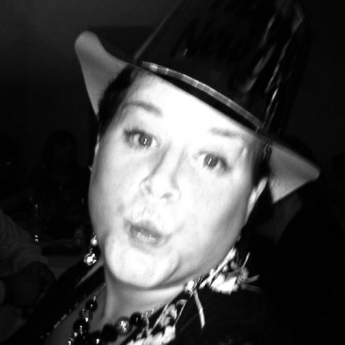 beckotide's profile picture. 