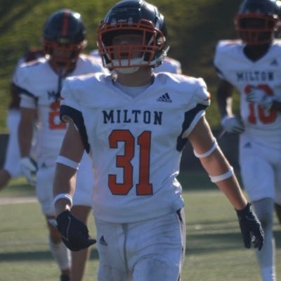 Milton Academy 27 | FBU Mass Elite | WR/DB | 5,9 165