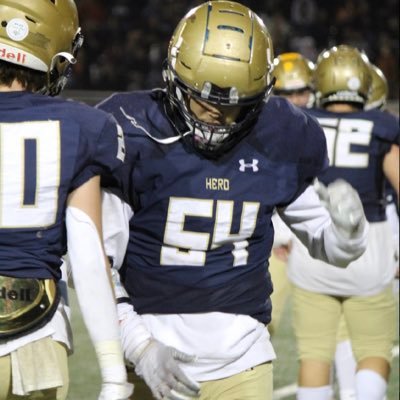 Dominic Vazquez #54./ Co 26’./ 4 Yr Varsity Football./ MLB, T, G, LS./ 215 lbs./ 6’0./ Elk Grove Highschool. / cell: 9168267531. /Instagram: d_duzzit44