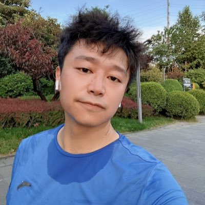 V587Aaron's profile picture. hello world