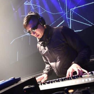 / Trance, Hard Dance & Techno music producer / DJ / Craftbeer Lover / TB-303 Lover / 楽曲&REMIX制作のオファーはDMにて🎧