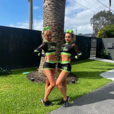 tara84584880's profile picture. 🥸