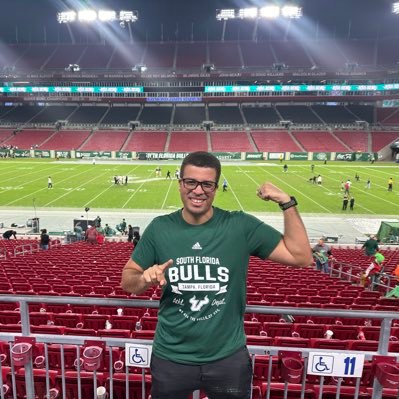 Empowering people to focus on their fitness and well-being. Big fan of @TBLightning and @USFFootball. @USouthFlorida Graduate.