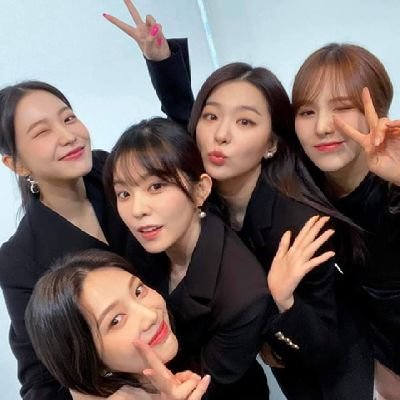 Kpopers since 2009 || Thai Entu since 2013 || Fudan since 2017