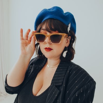 violetfoulk's profile picture. 