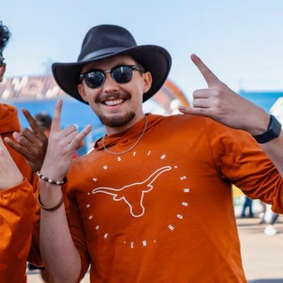 UT Austin | Marketing Assistant x UT Athletics | College Sports Enthusiast