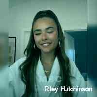 hu_tchinsonril's profile picture. FAN ACCOUNT (I’m NOT Eleanor  Louis)
•was elounors_lovee
•updates, throwbacks & a lot more
- of course it was always you -