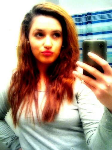 LenaLuCruz's profile picture. Give life your all till the day that you leave =))