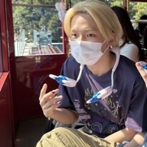 🪄 『 𝐓𝐫𝐞𝐚𝐬𝐮𝐫𝐞 』 🎡➶ ♡ ʰᵒᵒⁿˢᵘᵏ ; 현석. 🚏✧˖*° hyunsuk | so cute | 🎟 🔗 my smile is...트레저 ✨🥣@treasuremembers 🐶🦔