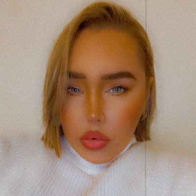 ware_clothing's profile picture. 