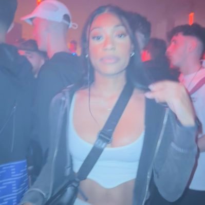 swaybeee's profile picture. 