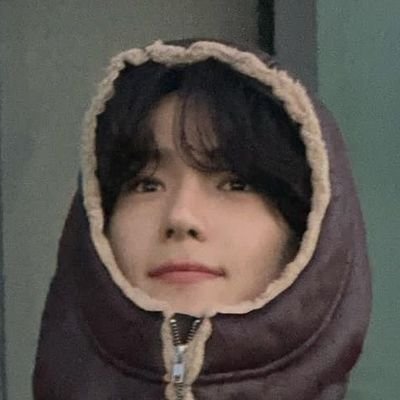 ⓘ  this user wants to protect tbz, astro, and enhypen at all cost.