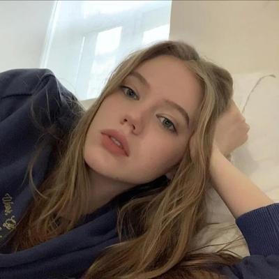 DavidSt90919151's profile picture. The snotty rumor transfers flip-flops.