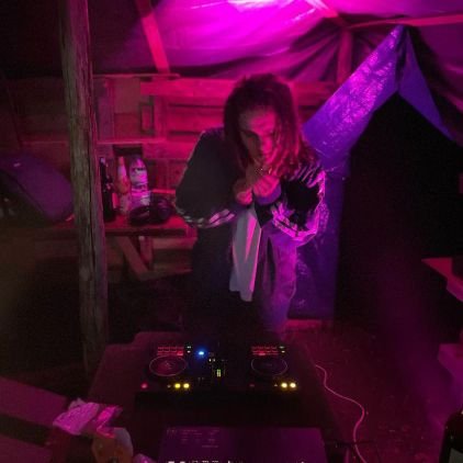 FatZoina's profile picture. no manners