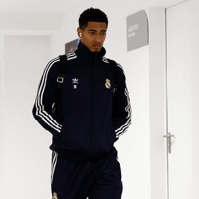 Jaldambru's profile picture. Central Midfielder.
Ex. Manager @RMCF.
Fan of Akshay, ABD, RMCF, RCB.