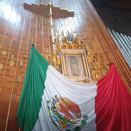 Católico❤️🔥 | Consagrado a Jesús por María | Mexicano 🇲🇽 | Arquitecto de profesión | Músico por afición