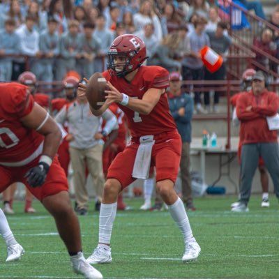 2024/Phillips Exeter Academy /QB/ 6’3”/ 205lbs 3.9GPA/401-269-1701 edwin_buehler@students.nksd.net @CoachV1781