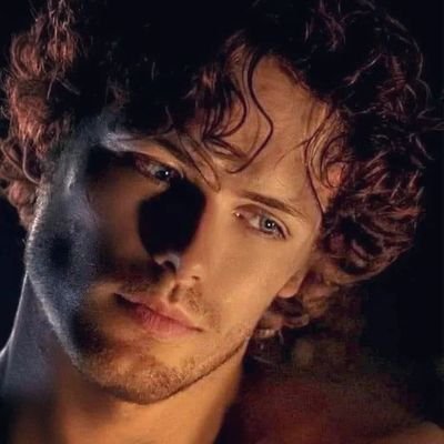 내맘대로 덕후생활🍸
samheughan fan🫰🏴󠁧󠁢󠁳󠁣󠁴󠁿🇰🇷
outlander star🫶❤️
@SamHeughan