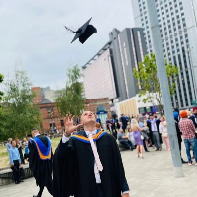 Head of Business and Economics. Year 1 ECT. Hoping to inspire the next generation of entrepreneurs and economists📈