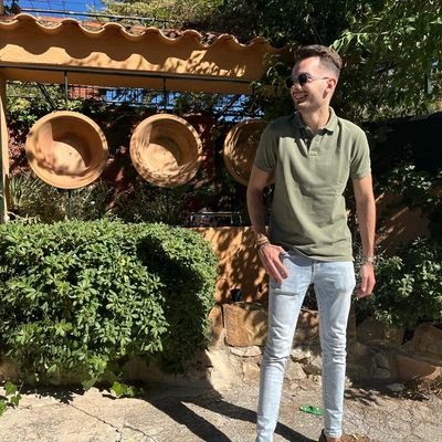 eduis7's profile picture. RMCF 🏆 TECHNO 🤍 Informático 🧑‍💻