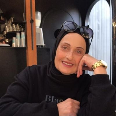 الخاص..مهمل..
أينما تقف اينما تكون قيمتك هي أنت..