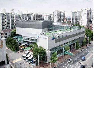 esongpa's profile picture. 송파구체육문화회관은 다양한 생활체육프로그램 운영으로 '송파구민 건강지킴이'역할을 수행중입니다. 또한 다채로운 문화강좌 운영으로  온 가족의 문화공간으로 자리매김하고 있는 명실공히 송파지역주민을 위한 체육문화공간입니다.