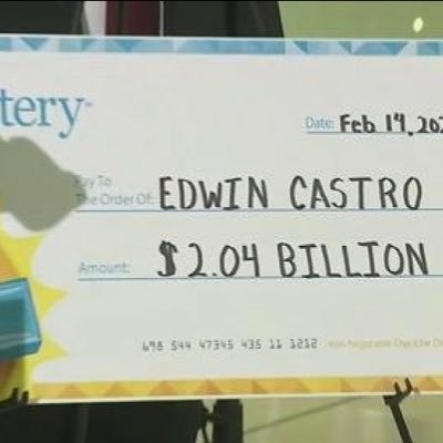 Resident of California,winner of the largest Powerball jackpot of $2 https://t.co/YS89I1lrP0 back to the society by paying all loans and debt#payitforward🇱🇷