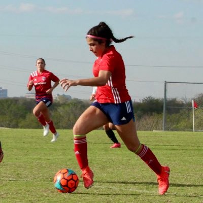 brooklynn_solis's profile picture. lubbock cooper high school 2025⚽️🎓/storm 06 wtx/ storm 07 ecnl/ midfield + forward/ #3/ 4.0 gpa