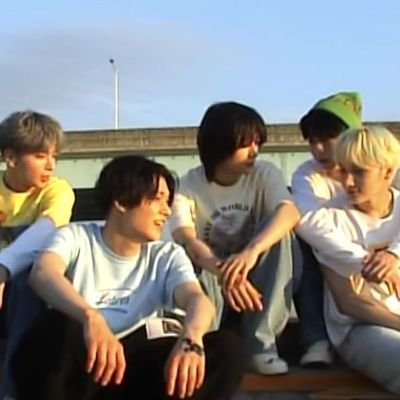 MayaMichell612's profile picture. 🎤🎧art , music, Dance🖤🖤🖤