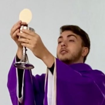 O termo Gottesdienst (Serviço Divino) descreve o que os luteranos acreditam sobre o culto. Deus vem a nós com seus dons: Palavra e Sacramento.