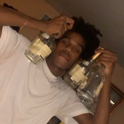 Antisocial 💯🙋🏾‍♂️