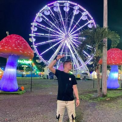 PomarMorales's profile picture. 🙋🏼‍♂️ | Lider Juvenil - Cali
🌟 | Edil Comuna 15 (2024-2027)
🎇 | Las buenas intenciones salen del ❤️
🙏🏻 | Espiritual
👔 | Piensa Diferente 🟣