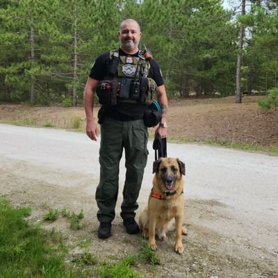 Search & Rescue K9 handler @sark9max /Search manager/Instructor. Supporter of first responders. Amazing wife @cdcackette RIP @SARK9Dodge