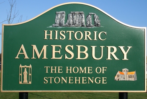 This twitter feed is for visitors to Historic Amesbury, Britain's Oldest Town and home of Stonehenge. It will share info on whats on and Local news.