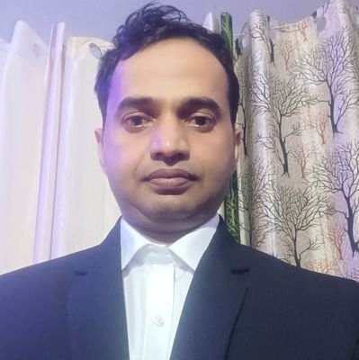 RajeevY93222502's profile picture. LLB. Student 🔱 
Lucknow University 🇮🇳
Ex-military person