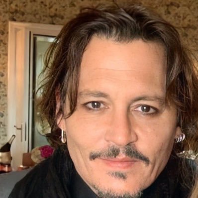 JohnnyDepp58583's profile picture. 