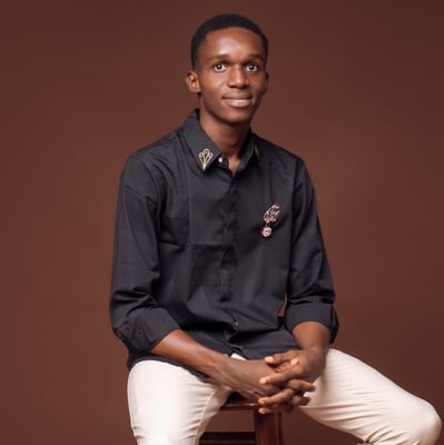 (https://t.co/FhdO1ZG0gl) pure and Industrial Chemistry.
Basketballer
Punter
Aspiring web developer