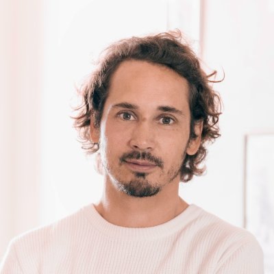 Facilitateur Design Thinking & UX Designer 💥 Atelier de co-création :https://t.co/t1VVPHZQeS 💥 Meetup https://t.co/brybrNeHkF