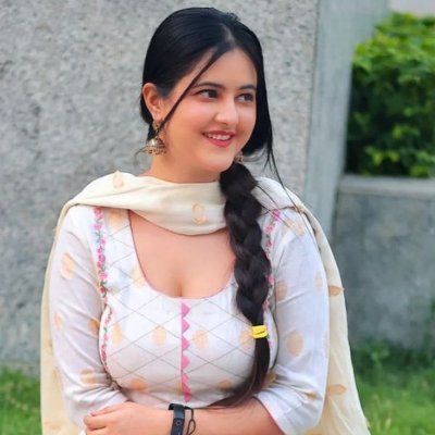 Shilpi7880's profile picture. 100% Follow Back