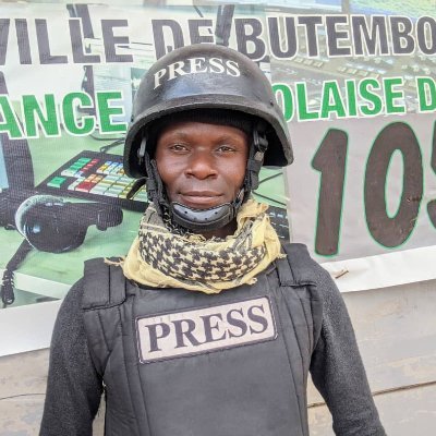 Reporter d'#images  #freelance #RDC📷🇨🇩🎥,#TV,  #Radio, #Climat, @rfe1news, @Observateurs
johnetumba2@gmail.com|+243994356385 https://t.co/u083XwIjvQ